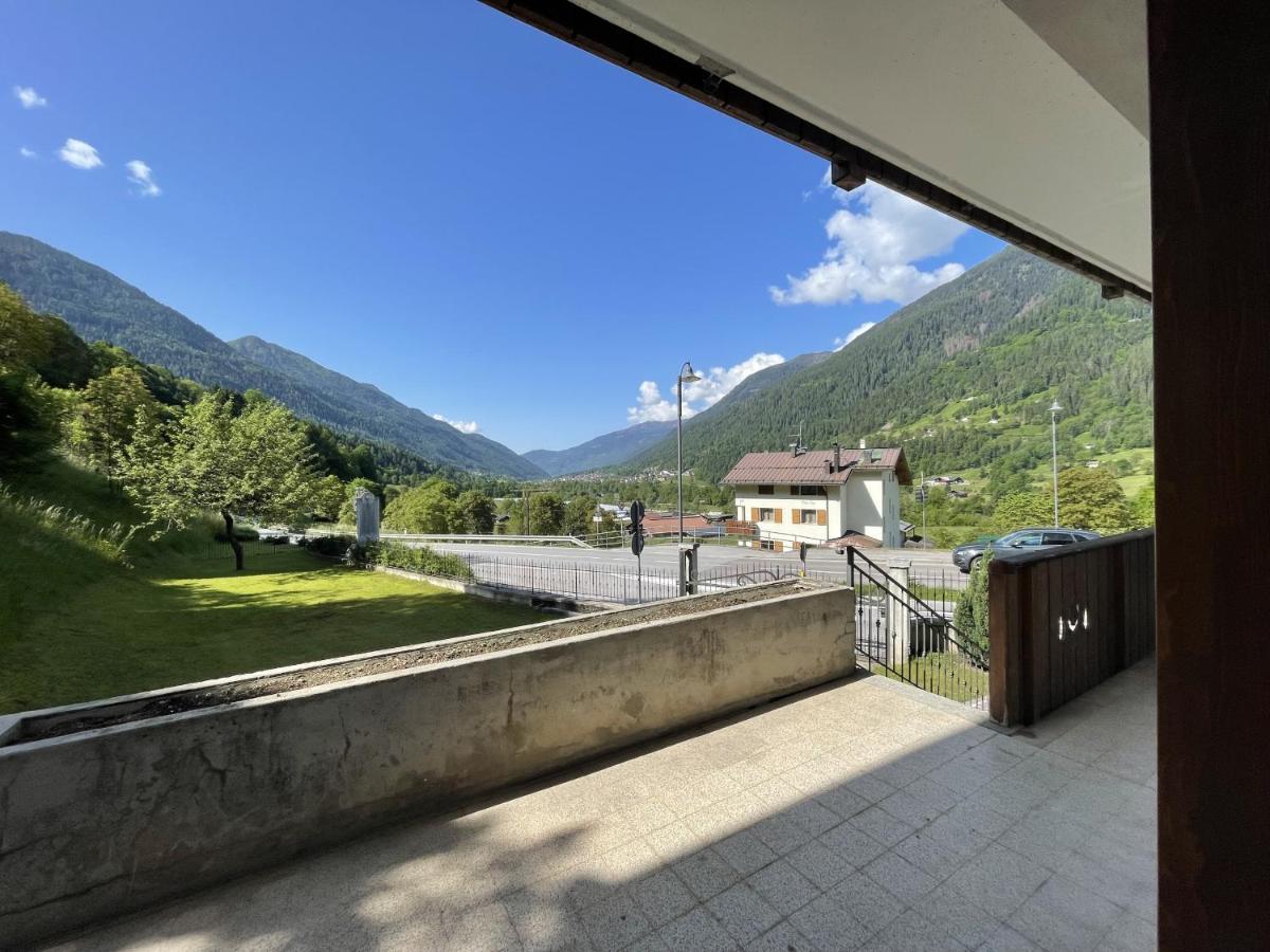 Ferienwohnung Casa Adamello Giustino Exterior foto